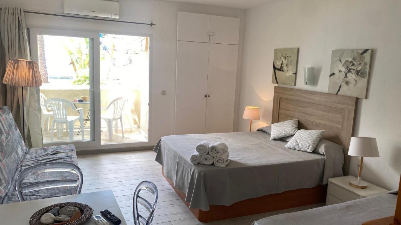 Benal Beach Benalmadena Bagian luar foto
